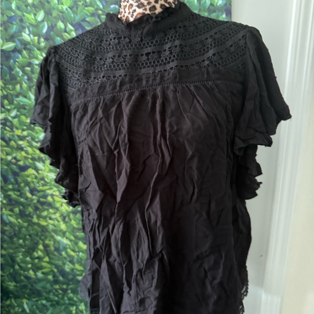 Elegant Black Lace Women's Top mp64